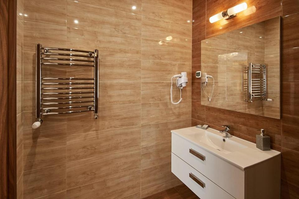 Hotel Melodia *** Buk  Экстерьер фото